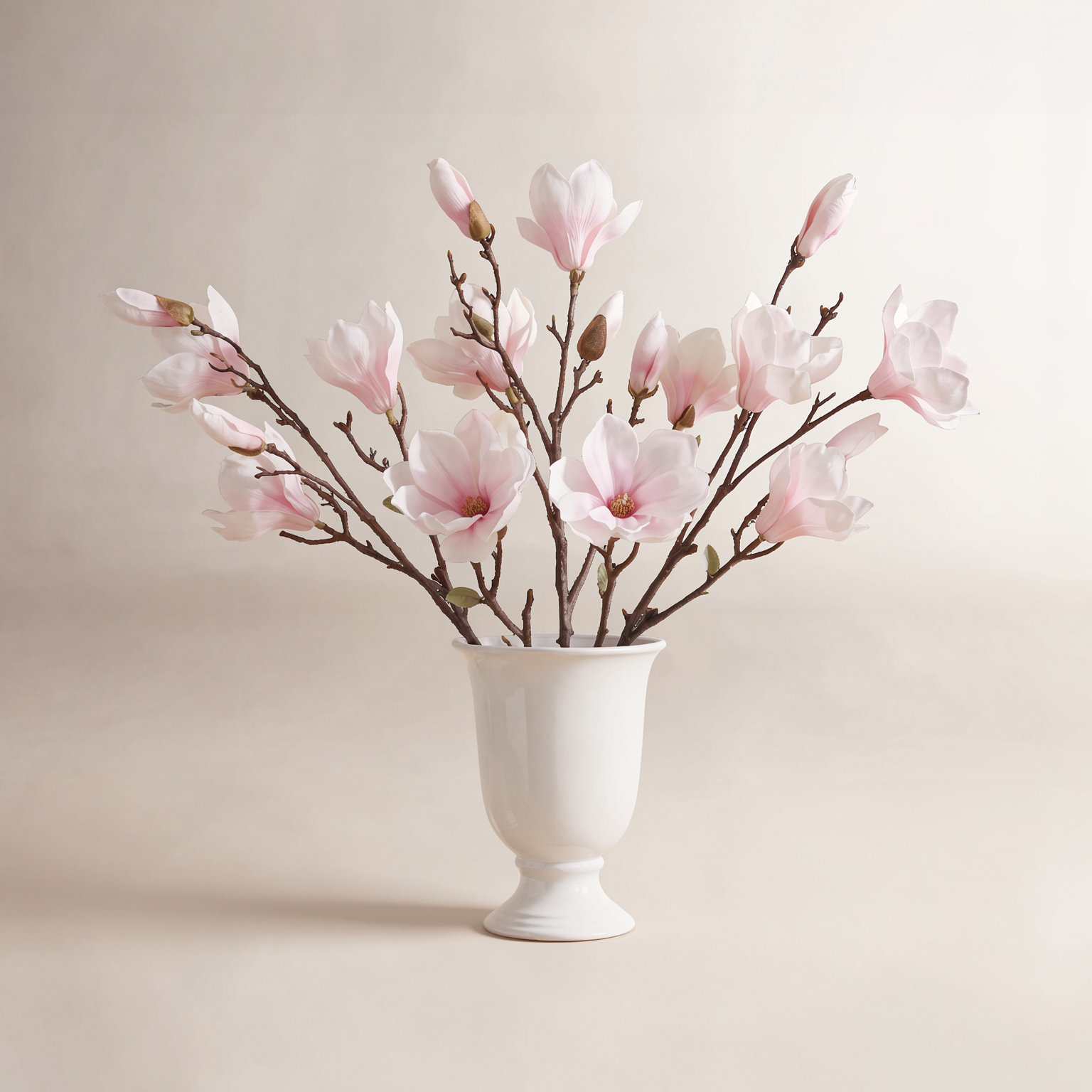 Rimma Magnolia Stems