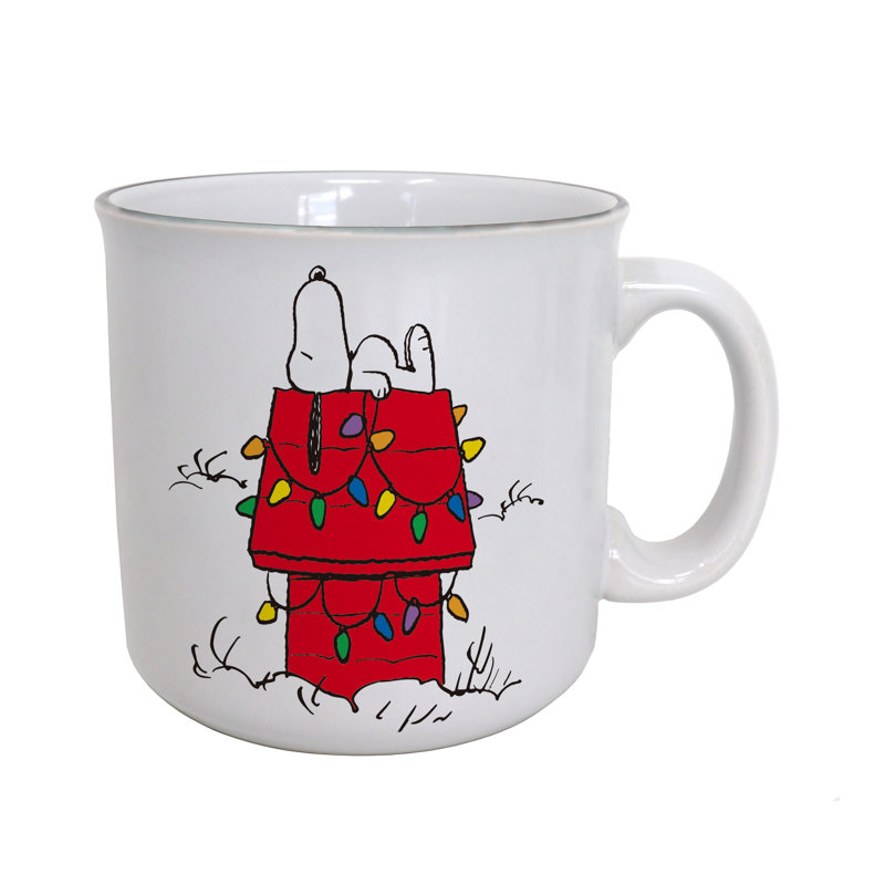 Peanuts - Holiday Doghouse 20oz. Camper Mug