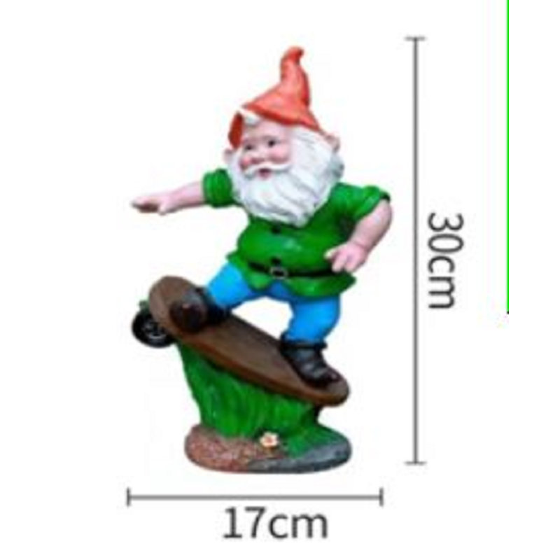 Statue de gnome de jardin Cozmo Skateboarding