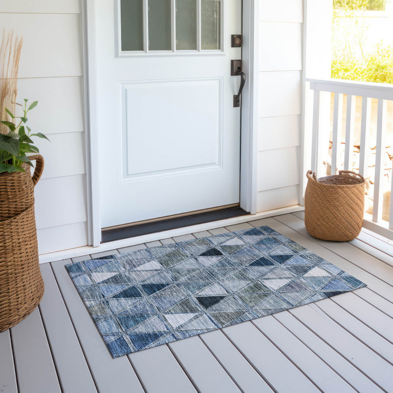 Tapis intérieur / extérieur en polyester tissé à la machine Sherick, Rectangle 1 pi 8 po x 2 pi 6 po