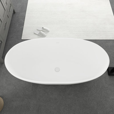 x Freestanding Soaking Plastic / Acrylic Bathtub