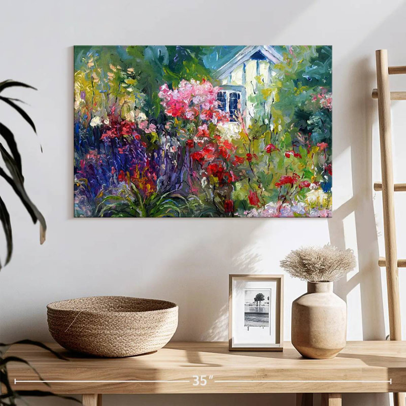 Avery Cottage, 16" H x 24" W