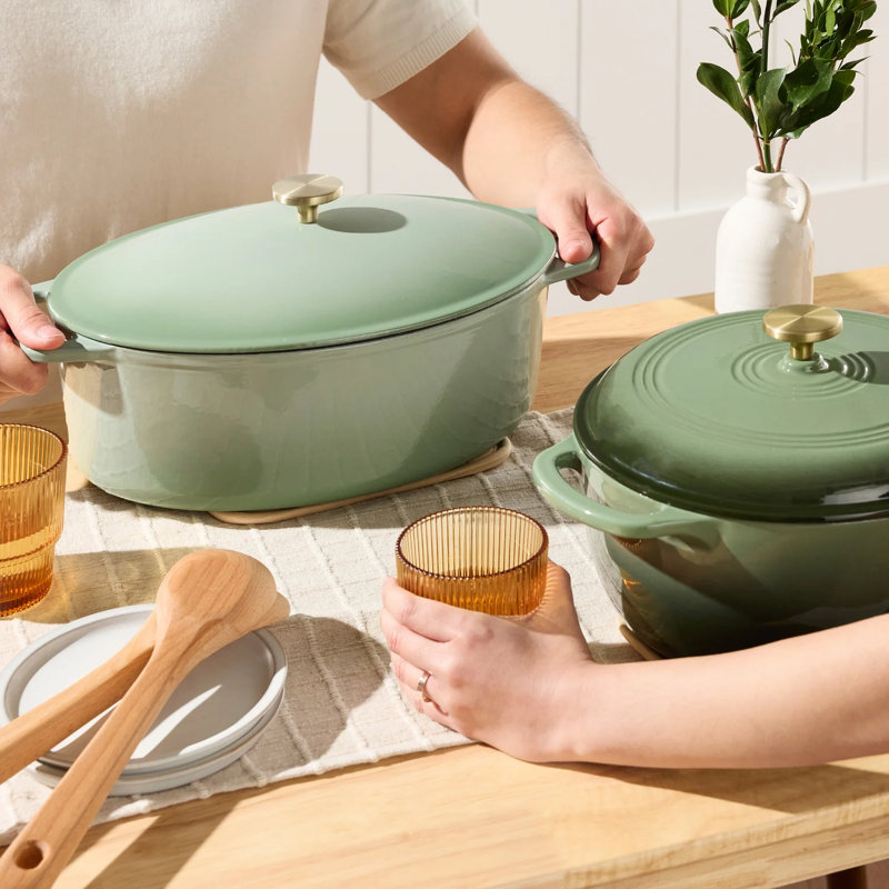 Dutch Oven Cookware, Sage Green