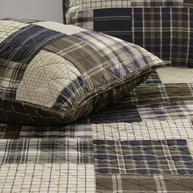 Timber 3 Piece Reversible Printed Quilt Set, Queen Coverlet + 2 Standard Shams, Black/Brown