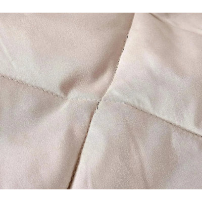 Bedspread with Pillow Shams Included