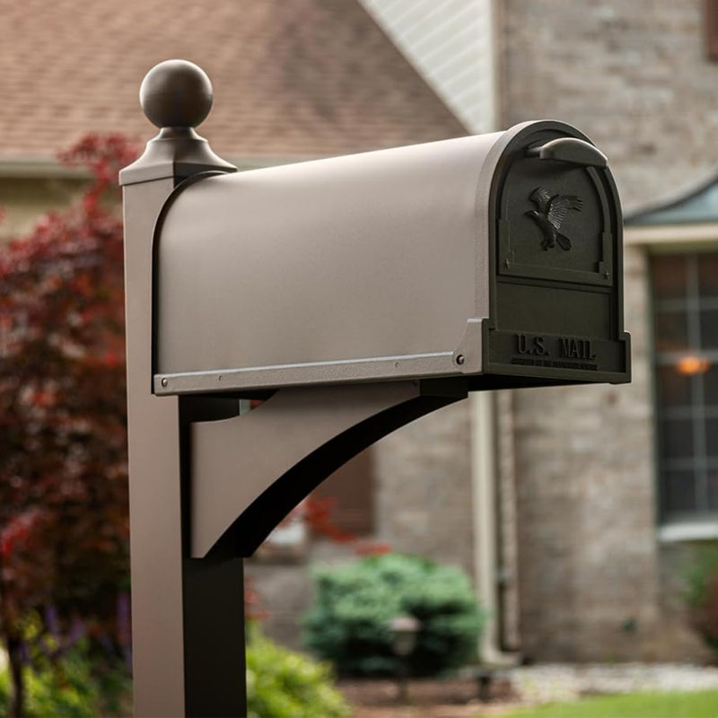 Arlington Post-Mount Mailbox, Bronze