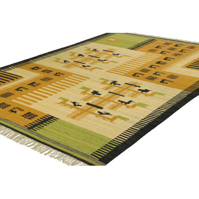 One-of-a-Kind 6'8x9'3 Area Rug