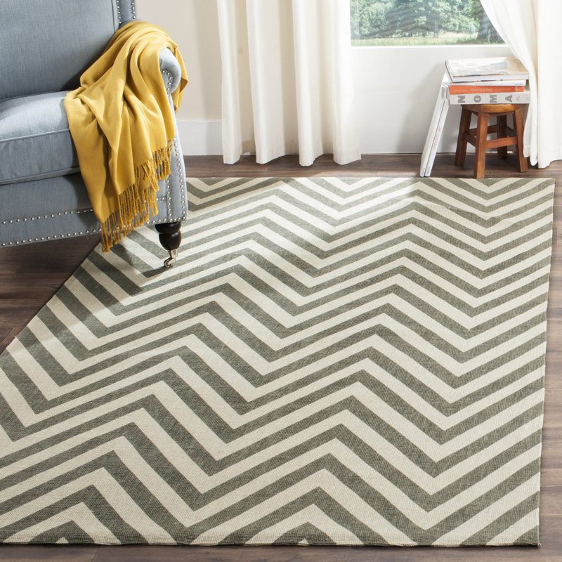 Zeasia Hand Loomed Jute Chevron Rug, Rectangle 8' x 10'