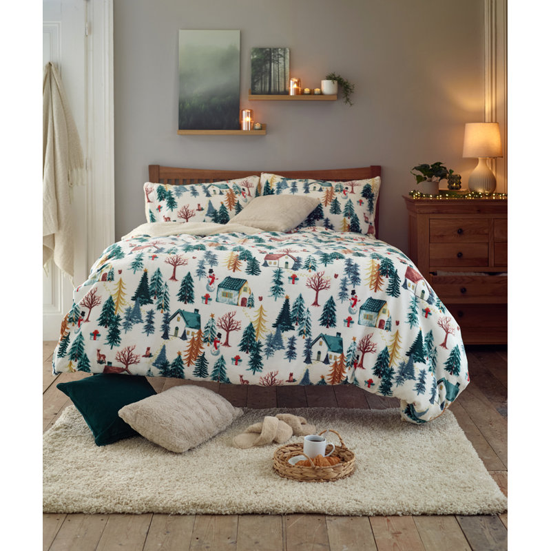 Winter Walk Fleece Duvet Cover Set With Sherpa Bac Fleece / Microfiber Geometric Duvet Cover Set with Pillowcases Included
