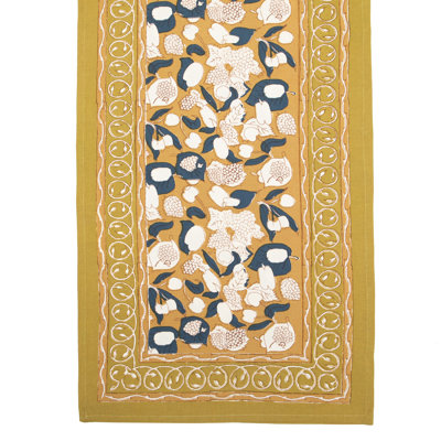 Bryssa Floral Table Runner