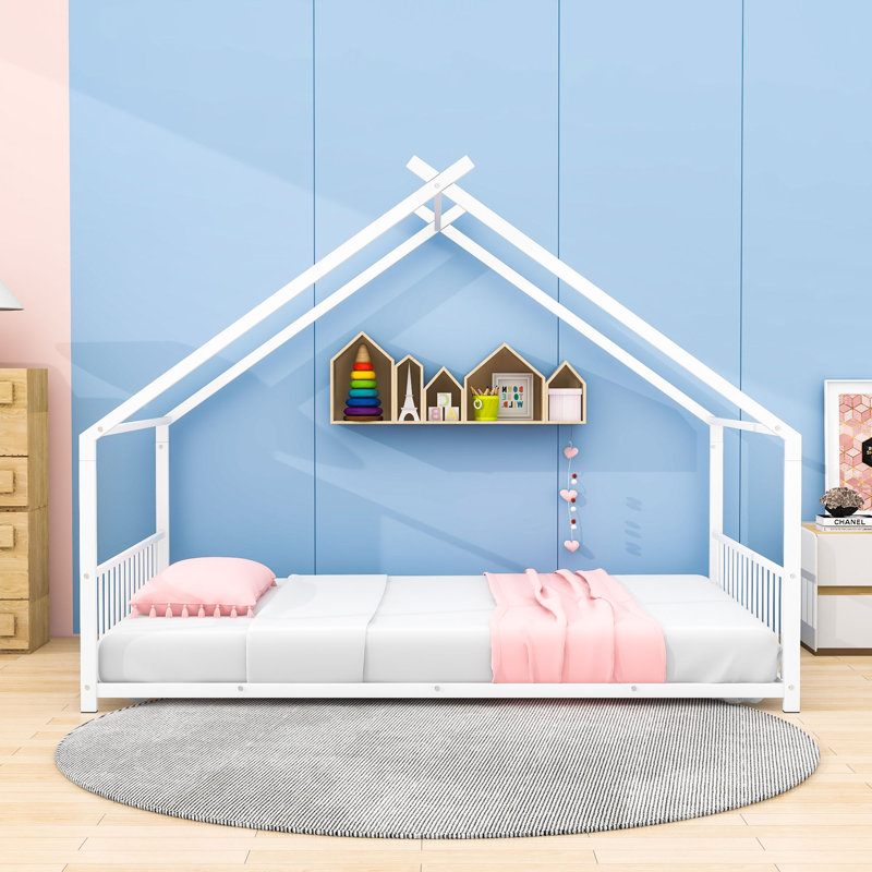 House Bed With Playhouse Design And Headboard, Full, White