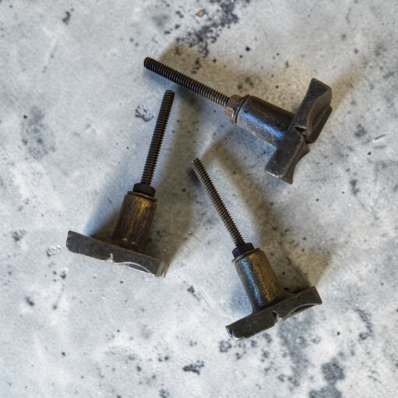 Antique Bronze Iron Square Knob