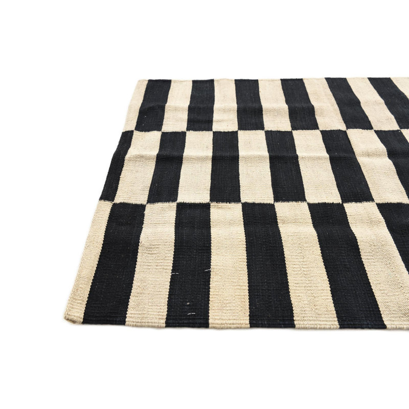 Ohlson Black and White Rug