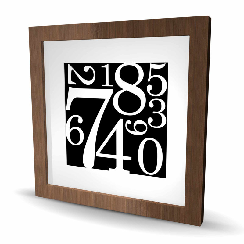 Zero to Nine - Shapes Living, Brun, H 16 po x l 16 po
