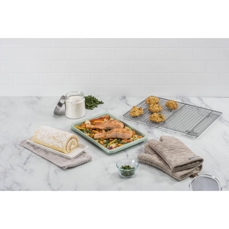 9X13in Nonstick Aluminized Steel Baking Sheet, Beetroot, Wildflower