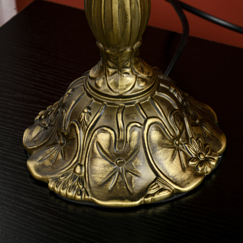 Hosea Metal Table Lamp