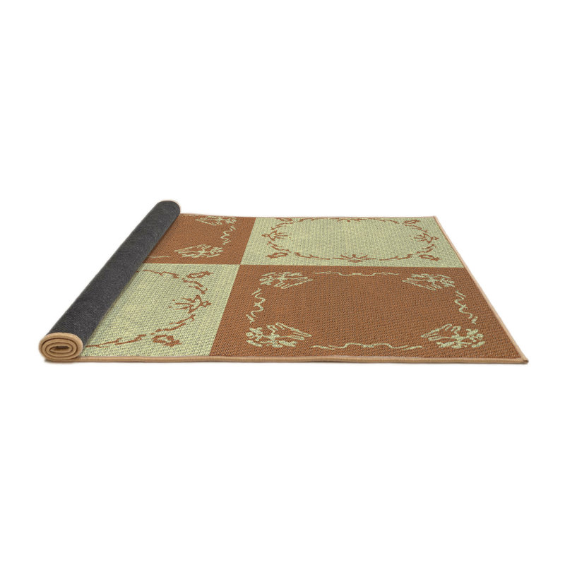 Tapis brun Ishika, Rond 3 pi