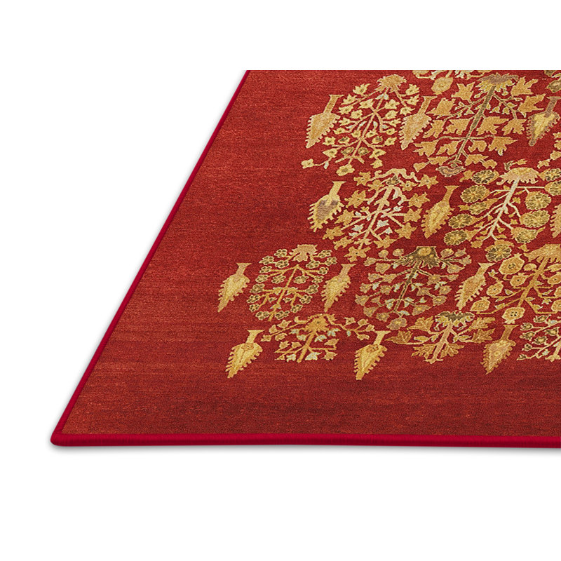 Selvi Floral Indoor Rug, Rectangle 6' x 9'