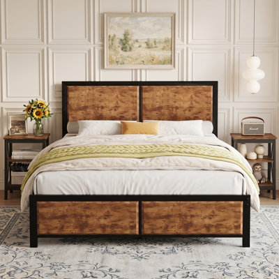 Ensemble de meubles de chambre à coucher 3 pièces Batton, cadre de lit plateforme en métal avec tête de lit à panneau en bois et ensemble de 2 tables de chevet industrielles, tables de chevet en bois et en métal avec tablettes de rangement, aucun sommier nécessaire