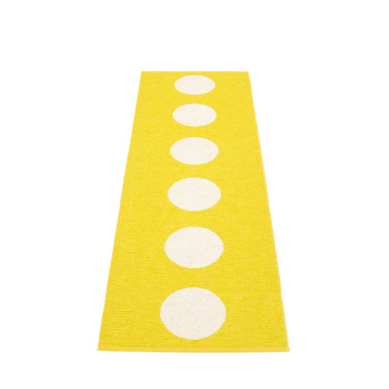Vera Polka Dots Area Rug in Yellow/White, Runner 2'3" x 7'6"