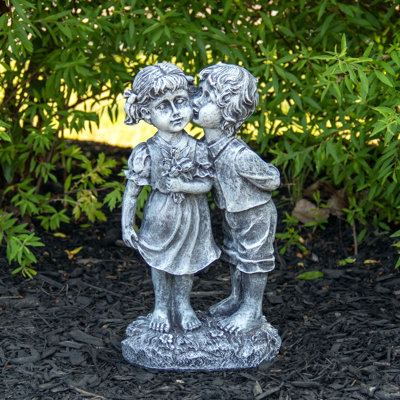 12.5" Peck On The Cheek Outdoor Garden Statue