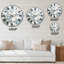 Blue on Grey Blossoms - Horloge murale traditionnelle-73158974