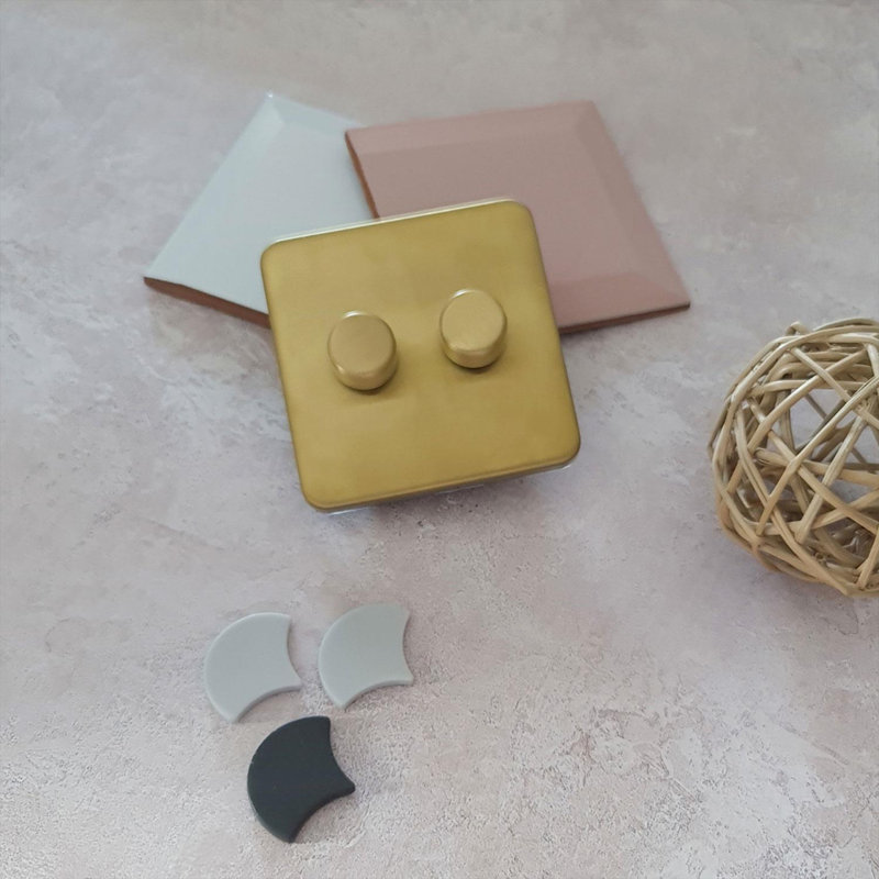 Aakil Wall Mounted Dimmer