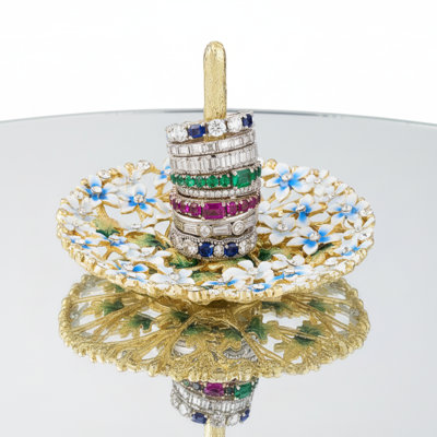Daphne Ring Holder