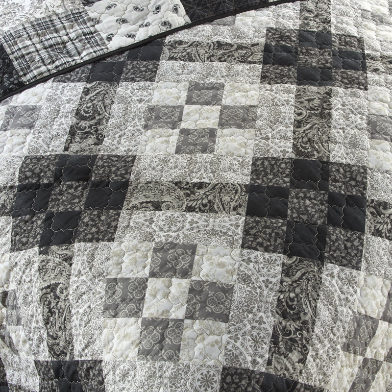 London Quilted Patchwork Quilt, King Quilt + 2 King Shams