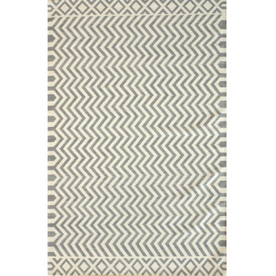 Zigzag Chevron Area Rug in Beige/Gray
