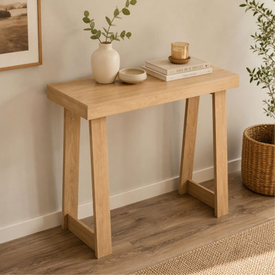 Console rectangulaire étroite de 91 cm (36 po) à placer derrière un canapé, style moderne en bois massif.