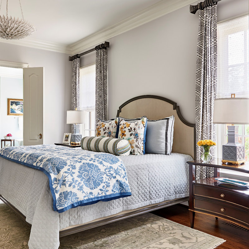 La Salle 32'' W Nightstand