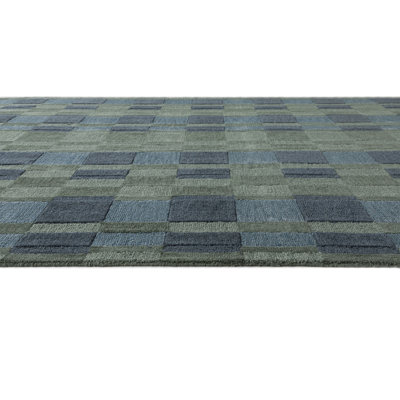 Hand-Tufted Wool Rug
