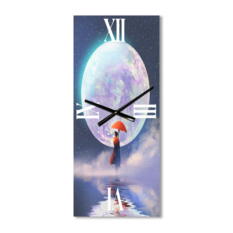 Horloge murale femme avec parapluie debout sur l'eau contre la lune, Grand