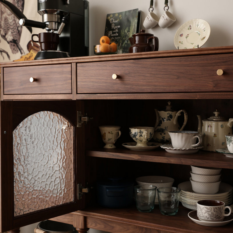 Buffet haut de gamme rétro
