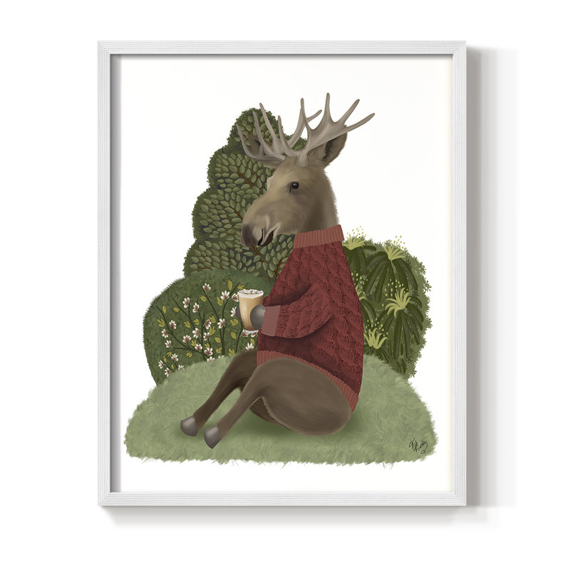 Latte Moose dans un chandail, reproduction encadrée - bois massif, Blanc, H 28 po x l 22 po