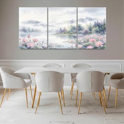 Ensemble de 3 tableaux sur toile tendue représentant des fleurs de lotus et un paysage de lac de montagne, à l'aquarelle