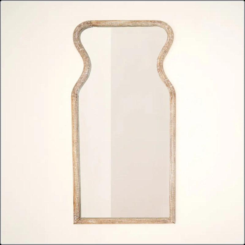 Miroir mural pleine longueur inspiré d'un vase avec cadre en bois de manguier