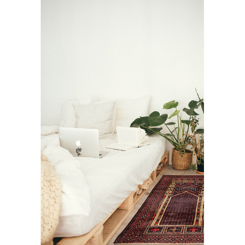 Teimani Navy Rug 2'9" x 4'6"