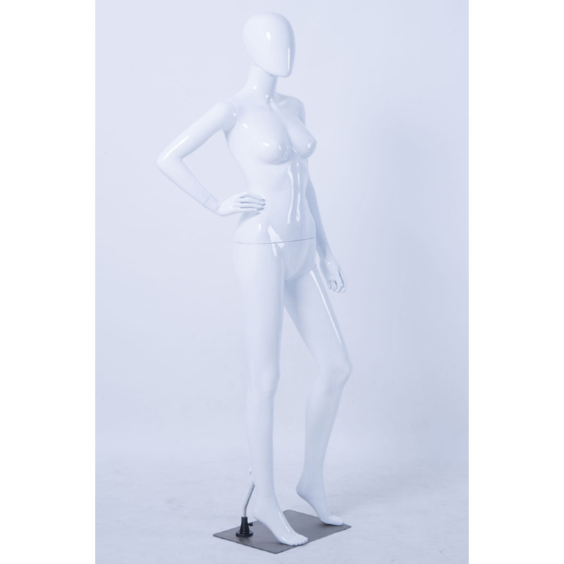 Altier Statue