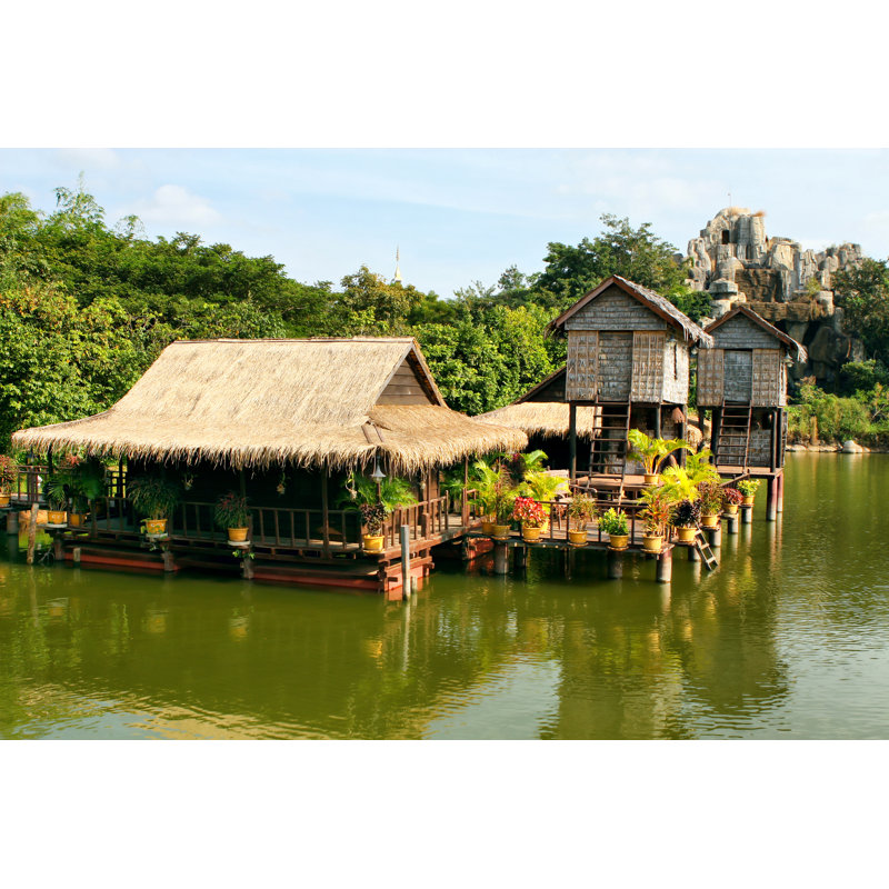 Station touristique au Cambodge, H 8 po x l 12 po