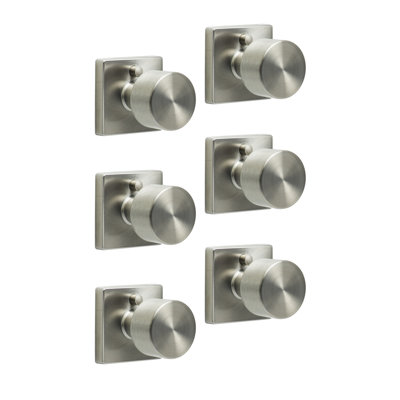 Bergen Square Privacy Knobset