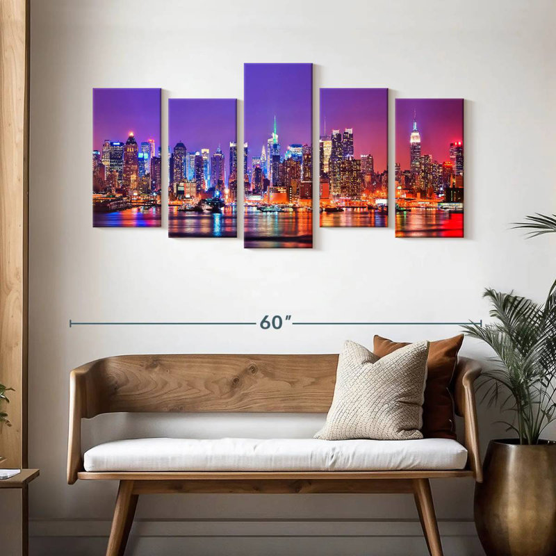  «New York At Night», H 27 po x l 54 po