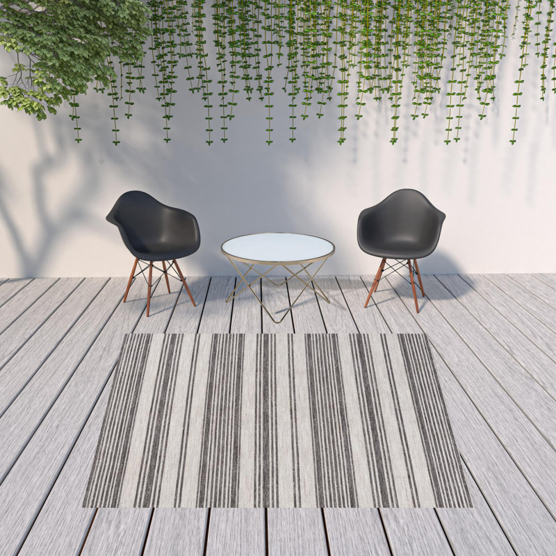 Danyelle Sriped High-Low Indoor/Outdoor Area Rug, Rectangle 7'10" x 8'10"