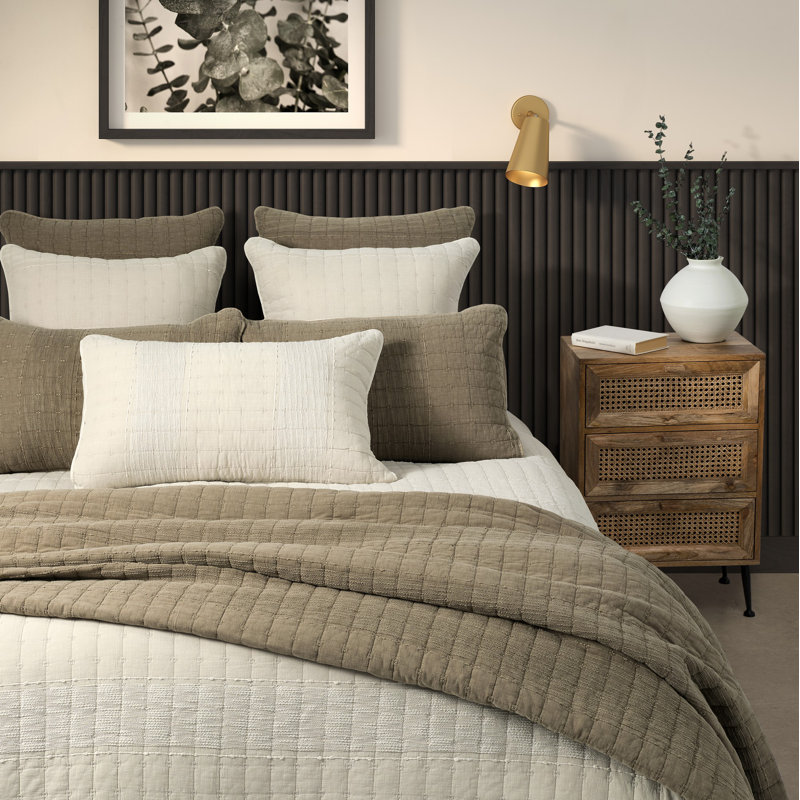 Moss cotton reversible 3 piece coverlet set, King Coverlet + 2 King Shams, Natural