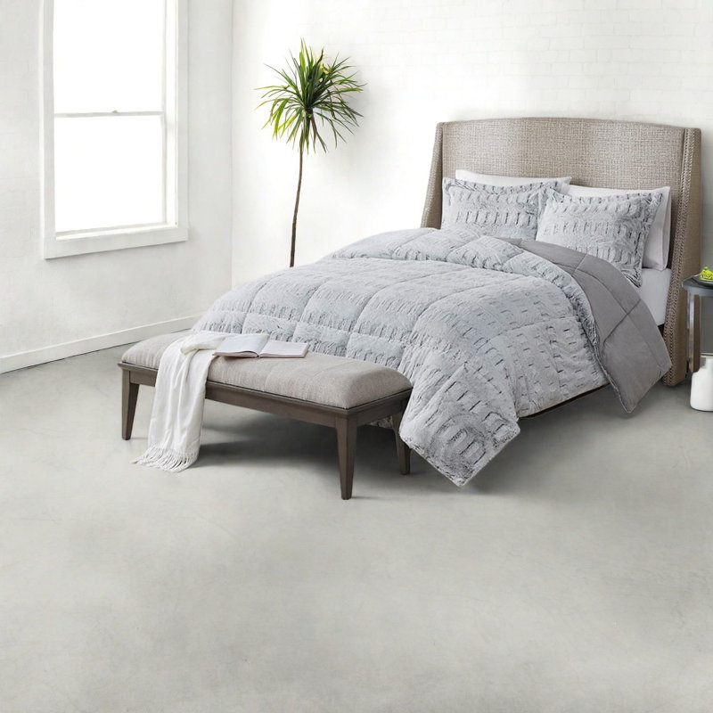Luxurious Reversible Polyester Bedding Sets For Home Comfort