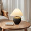Lampes de table en céramique avec abat-jour en porcelaine noire 15,75 po à 1 lumière Birdsboro-1581297953