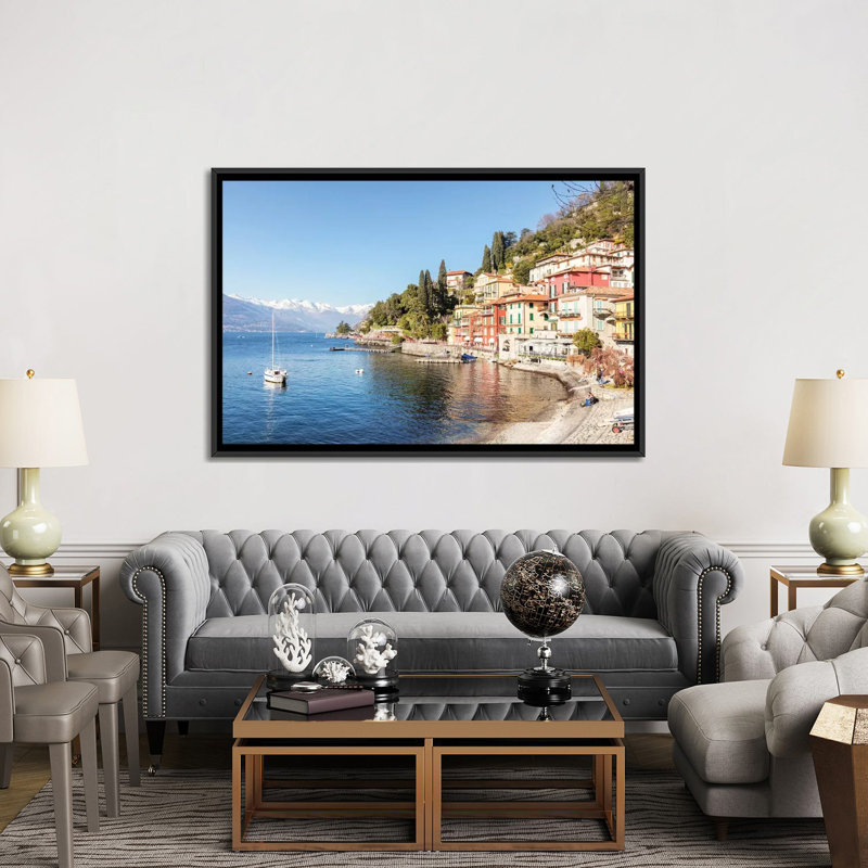 «Varenna On Como Lake, Italy» par Matteo Colombo, impression sur toile tendue, H 32 po x l 48 po x P 1,5 po, Pas de tapis