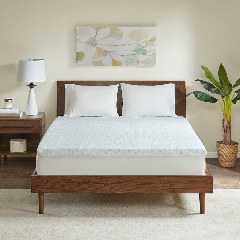 Surmatelas en mousse viscoélastique imprégnée de gel Arroyo de Gracie Mills avec housse anti-humidité 3M, Très grand