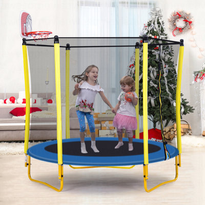 Trampoline 5,5 pi pour enfants - mini trampoline pour tout-petits d'intérieur et extérieur de 65 po avec enceinte, panier de basketball et ballon inclus